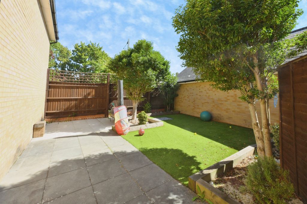 Property photo 3 of 19