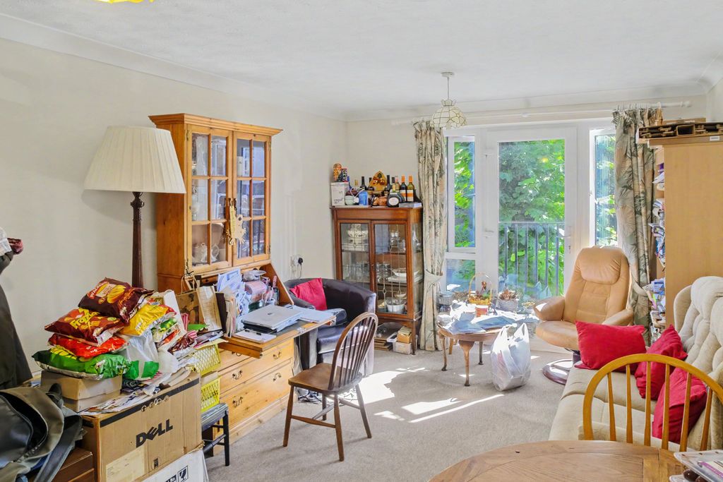 Property photo 2 of 9 Flat 110 Balcon Court, Boileau Road, Ealing, London W5 3Az