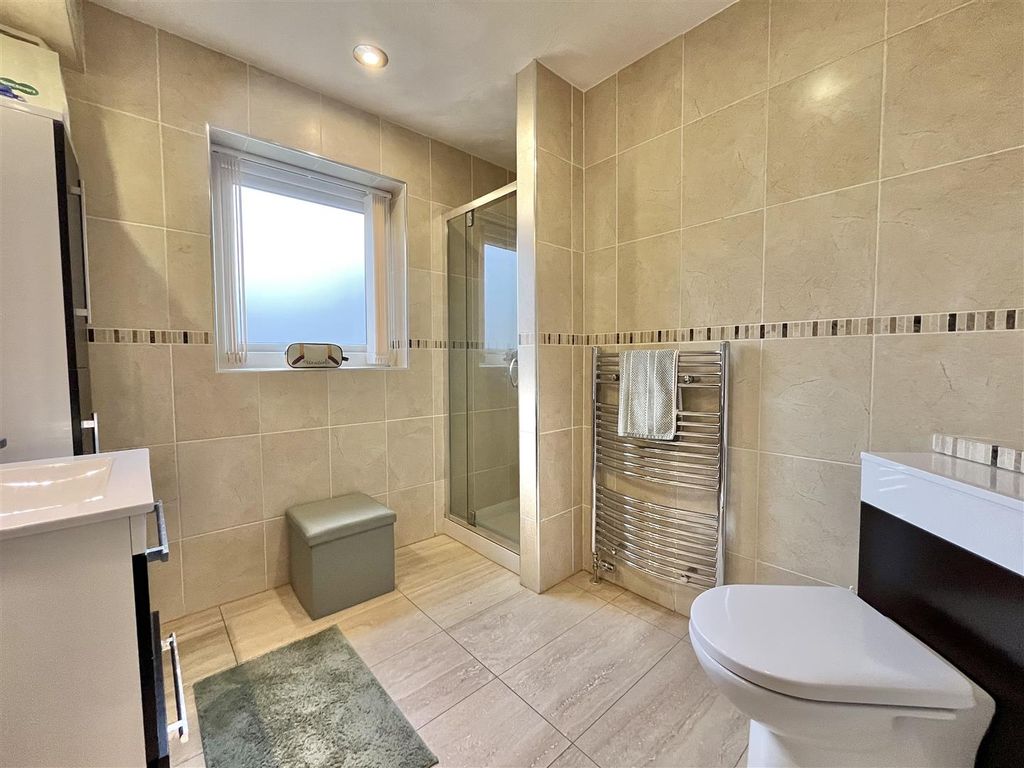 Additional image 14 of 5 bed detached house for saleNorth Road, Glossop SK13