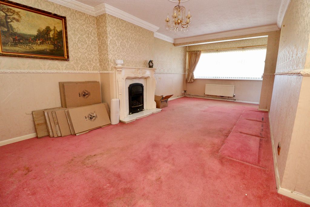 Property photo 3 of 9 Img_1425
