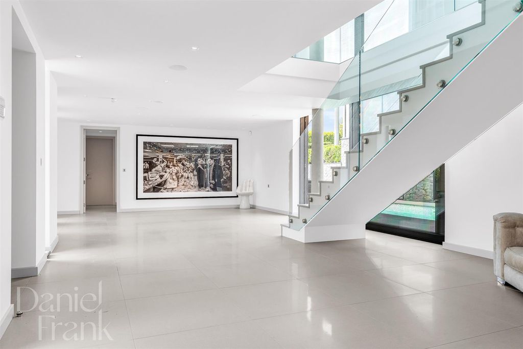 Additional image 19 of 5 bed detached house for saleLake View, Gaynes Park, Epping CM16