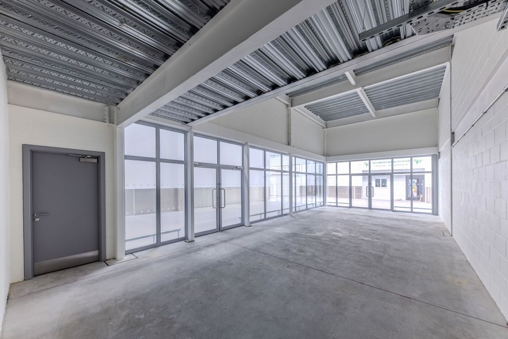 Property photo 2 of 3