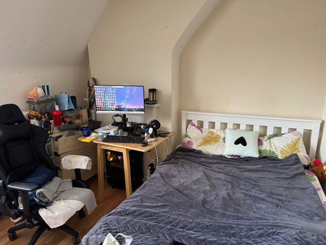 Property photo 1 of 4