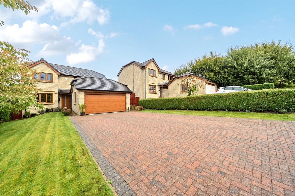 Property photo 1 of 36 Picture No. 24