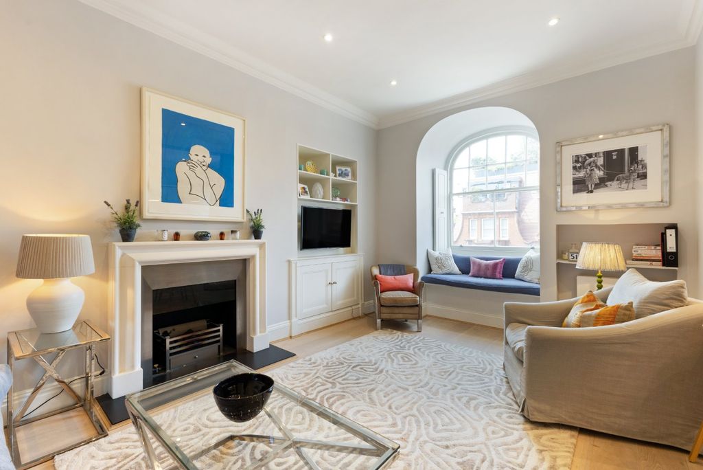 Property photo 1 of 18 Reception Room