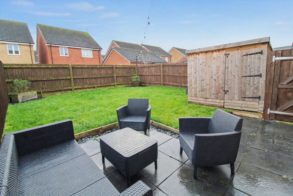 Property photo 2 of 15