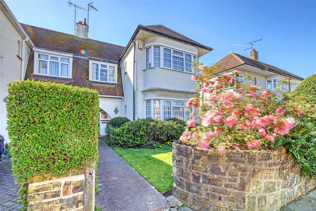 Property photo 1 of 16 Picture No. 23