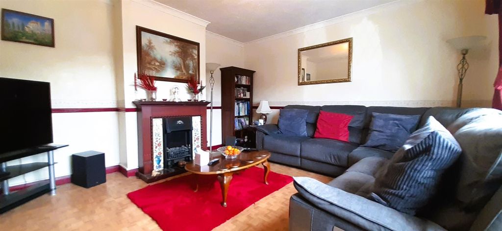 Property photo 3 of 14 156 Rokesby Road (13).Jpg