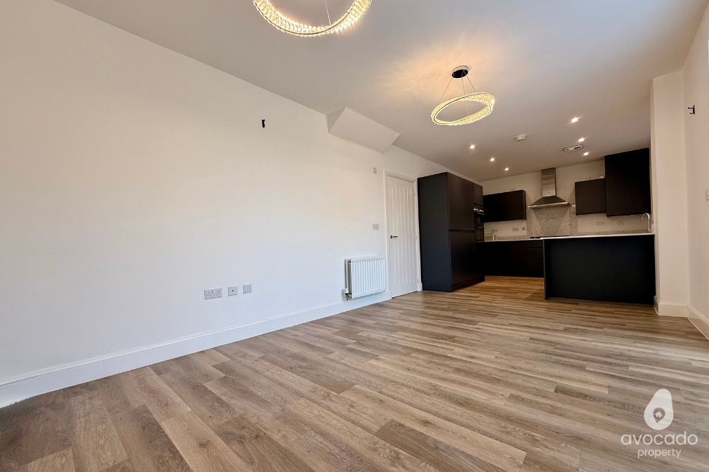 Property photo 2 of 25 4211614