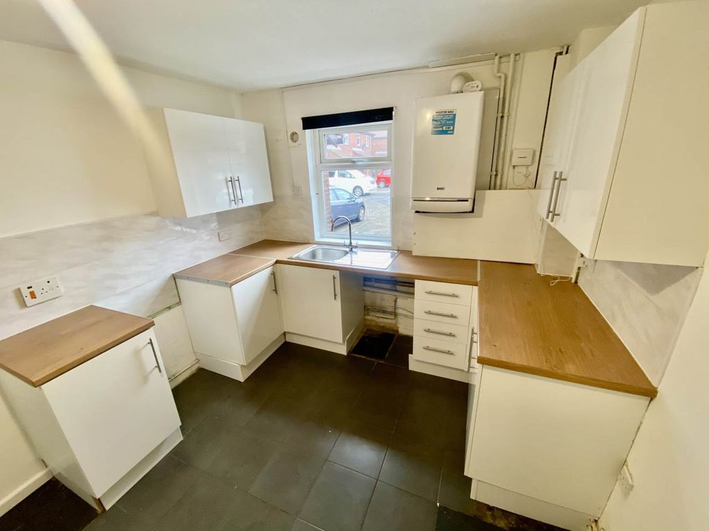 Property photo 2 of 17 Img_9208