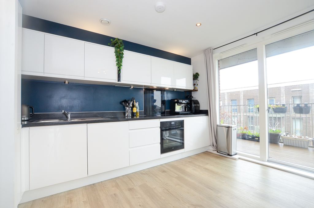 Property photo 3 of 16 Dsc_7010