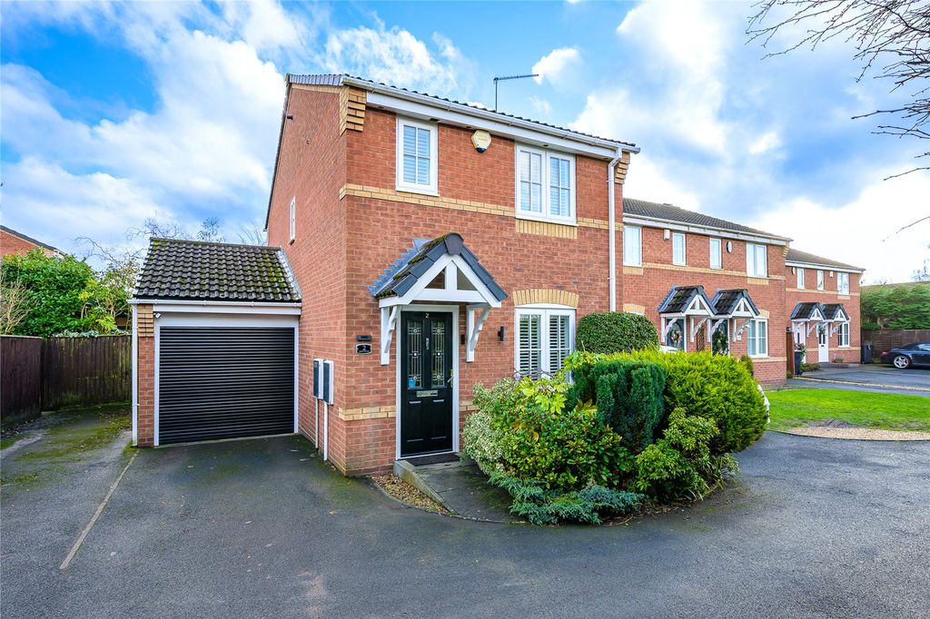 Property photo 1 of 24 Picture No. 14