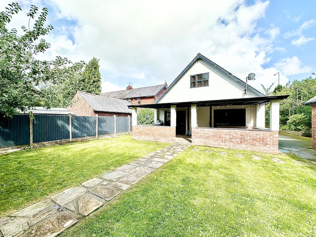 Property photo 2 of 29