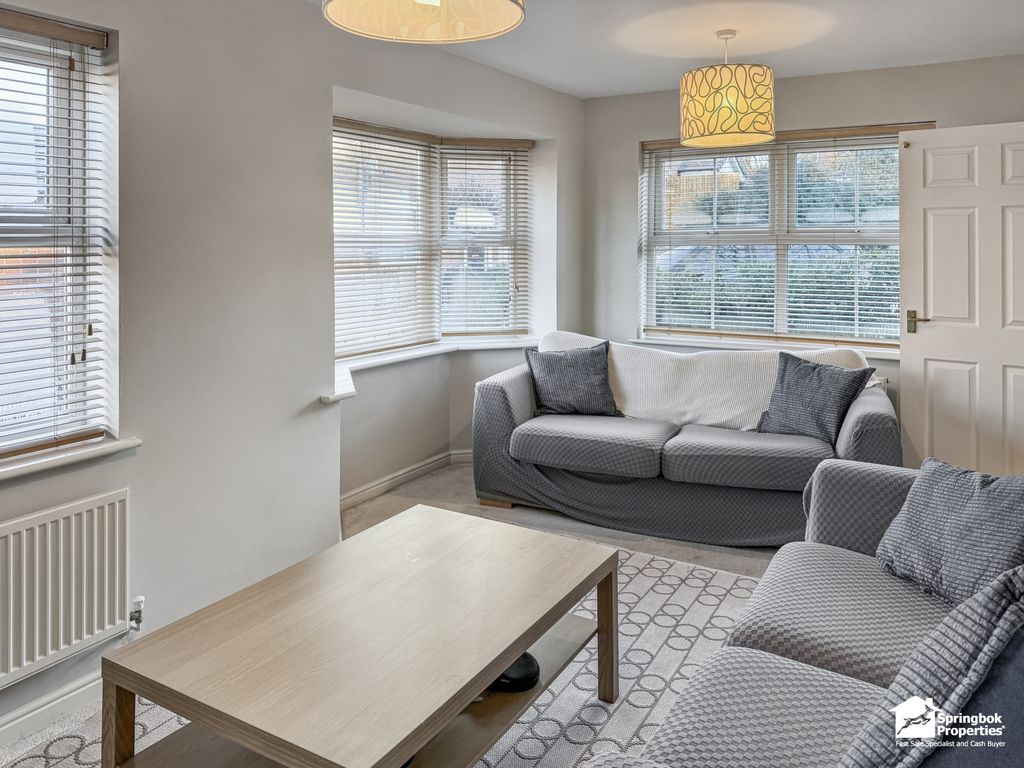 Property photo 3 of 19 Image 2