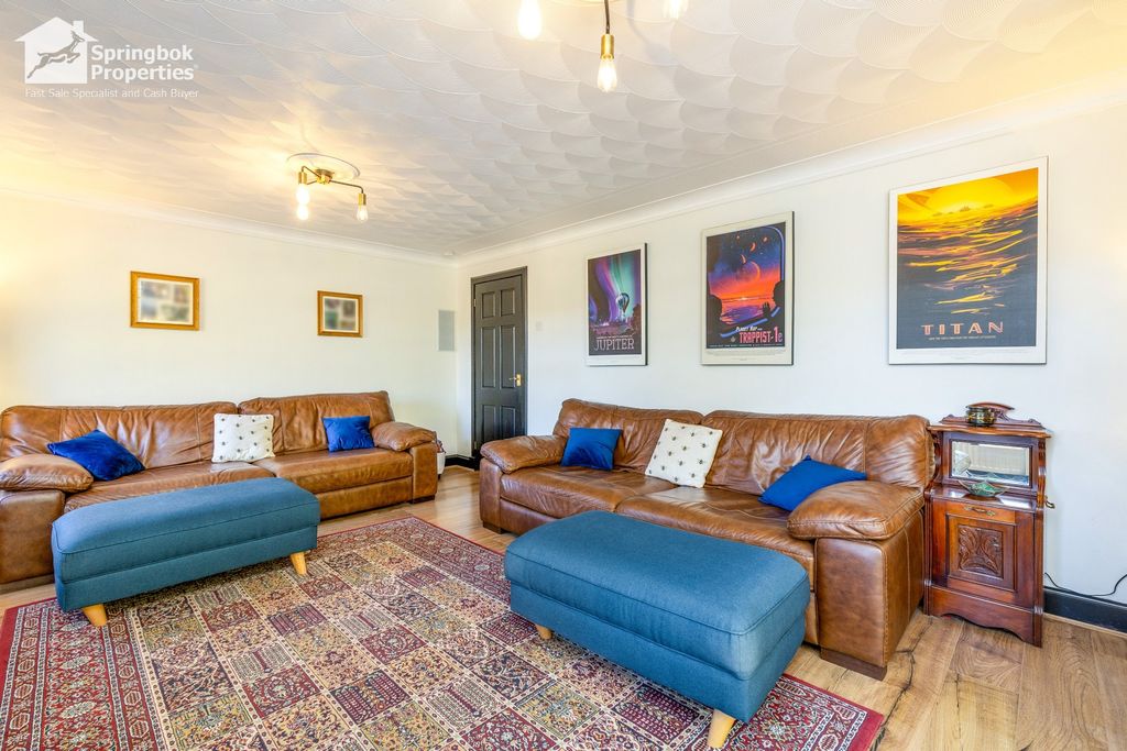 Property photo 3 of 31 Image 3