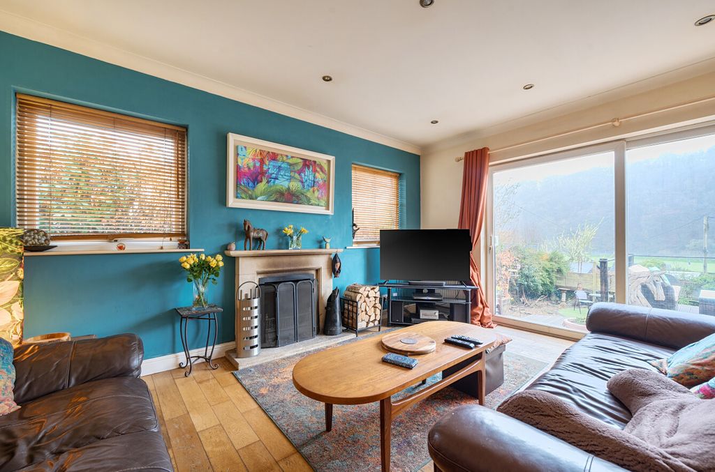 Property photo 2 of 19 2 - 1434004-16-69c661...