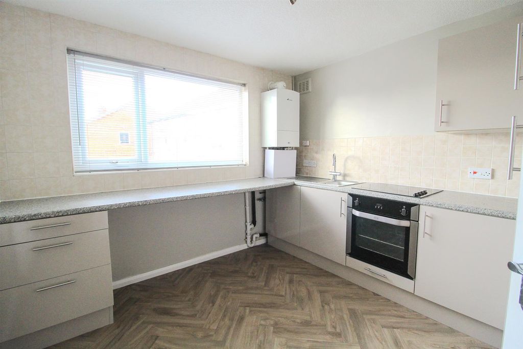 Property photo 2 of 16 Img_7418-2.Jpg