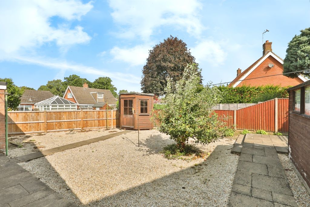 Property photo 3 of 16