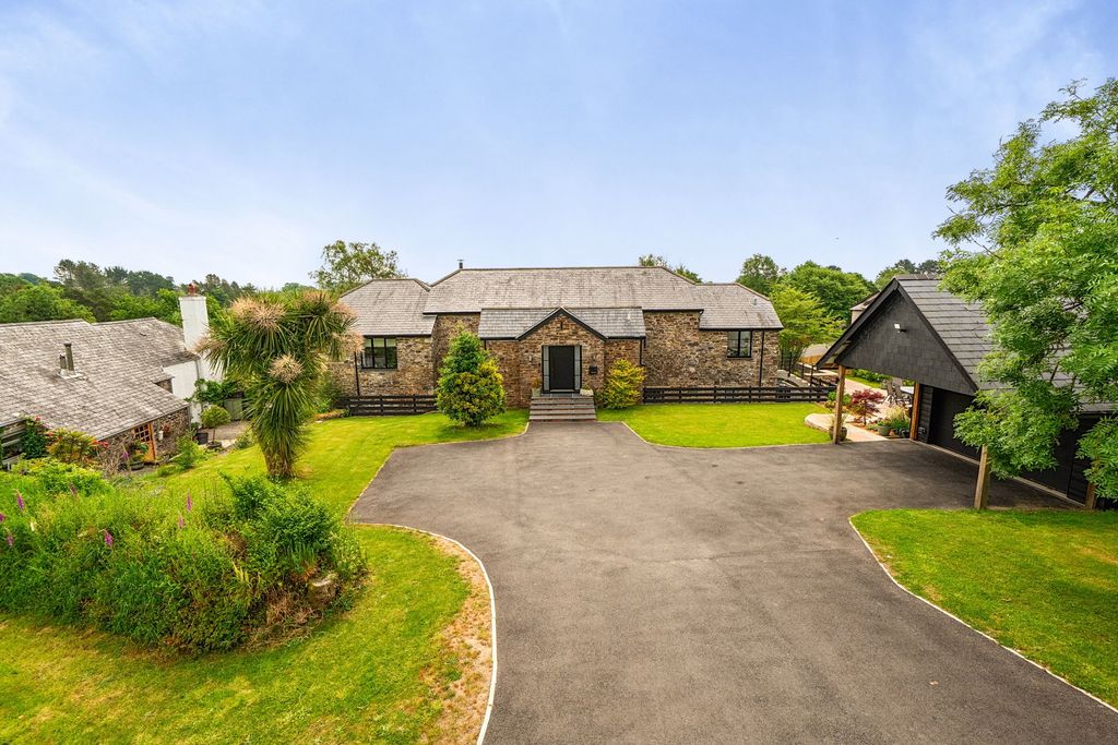 Property photo 1 of 37