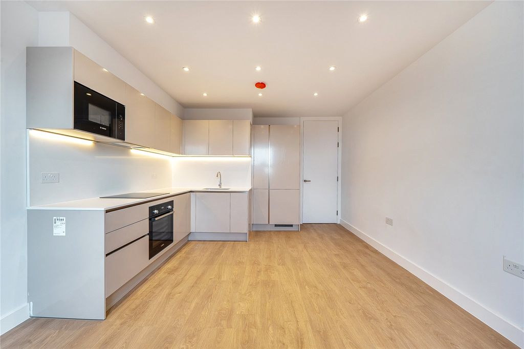 Property photo 3 of 9 Picture No. 04