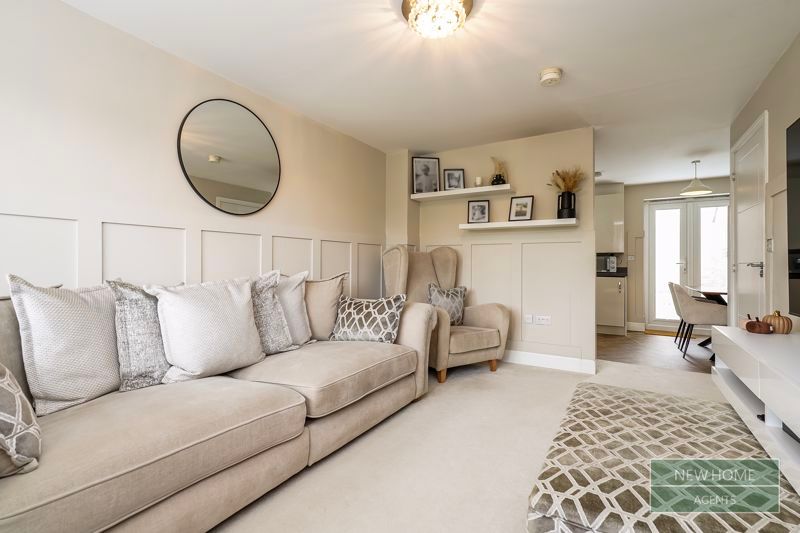 Property photo 3 of 17 Photo 8