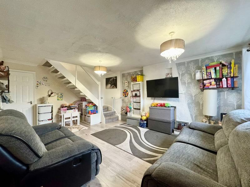 Property photo 2 of 10 Photo 16