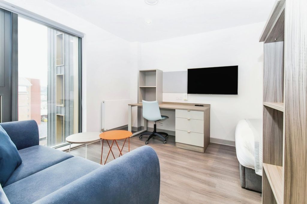 Property photo 1 of 14 Picture No. 06