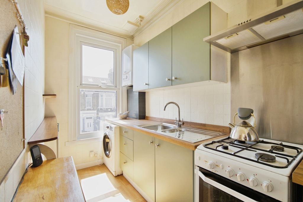 Property photo 2 of 14 Pbox-Img.Jpg