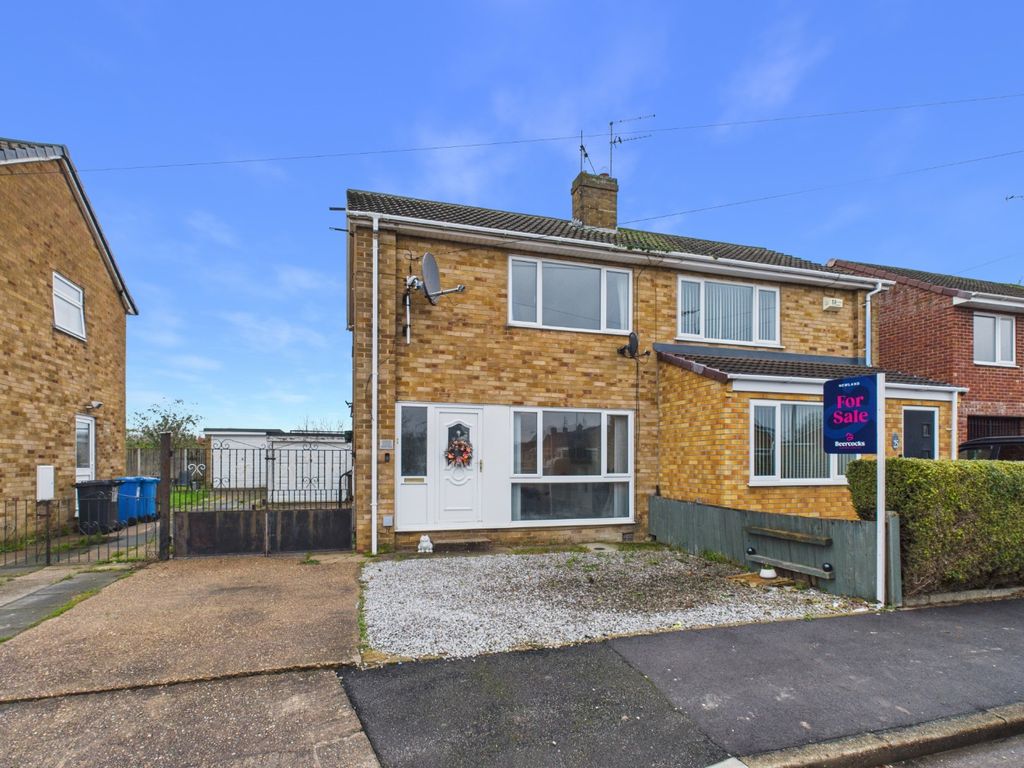 Property photo 1 of 12 3550353