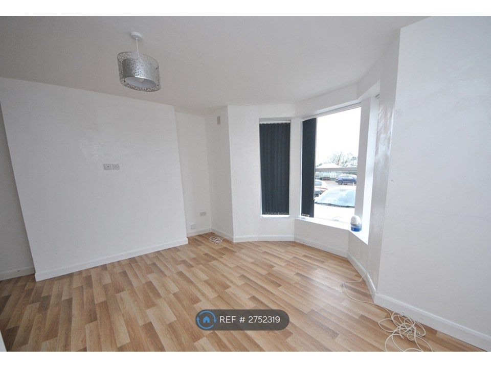 Property photo 2 of 4