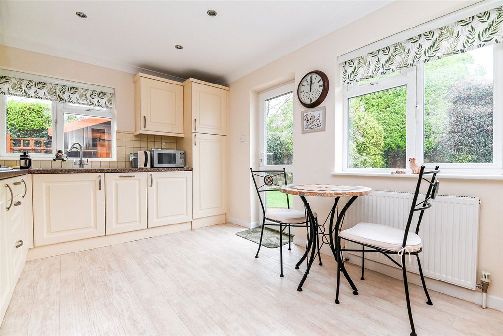 Property photo 3 of 15 Picture No. 05