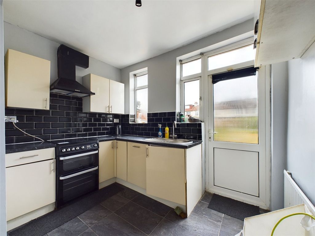 Property photo 2 of 9 Picture No. 02