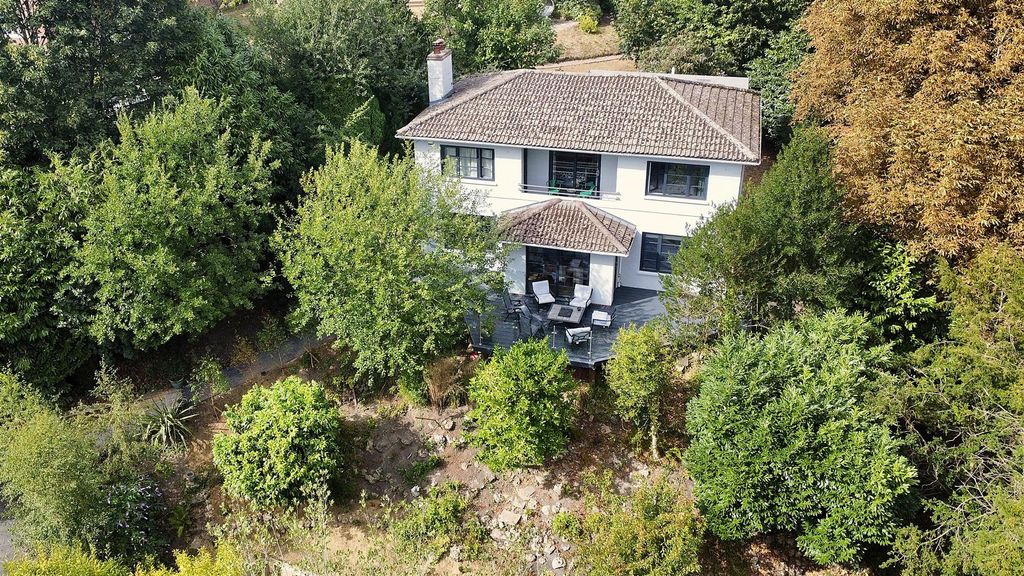 Property photo 1 of 27 South Royd Front Elevation With Drone.Jpeg