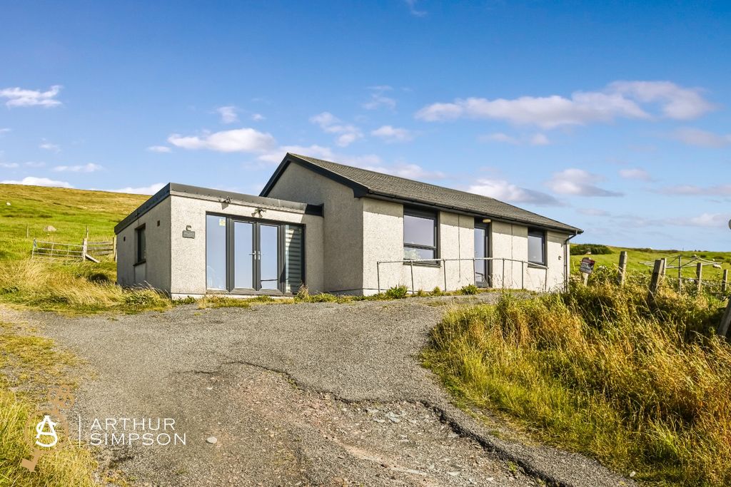 Property photo 1 of 27 4463880