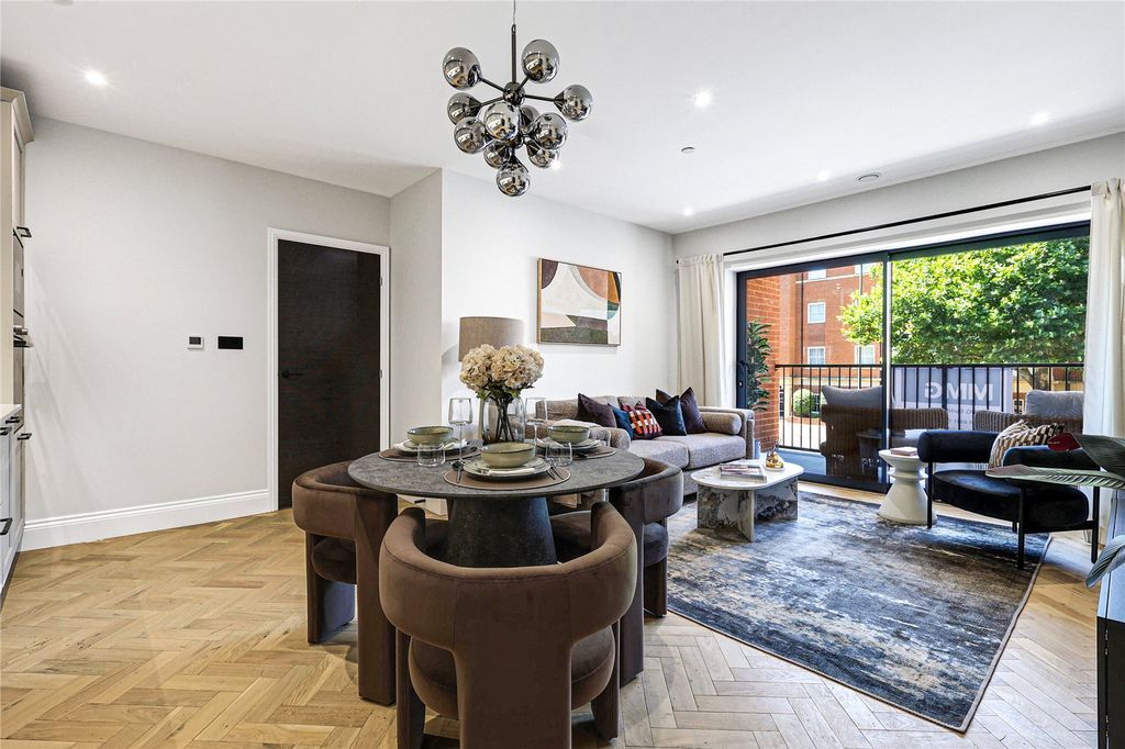 Property photo 3 of 17 Picture No. 43