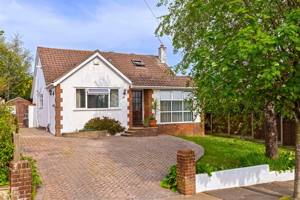 Property photo 1 of 14 Hayling Rise_25B.Jpg