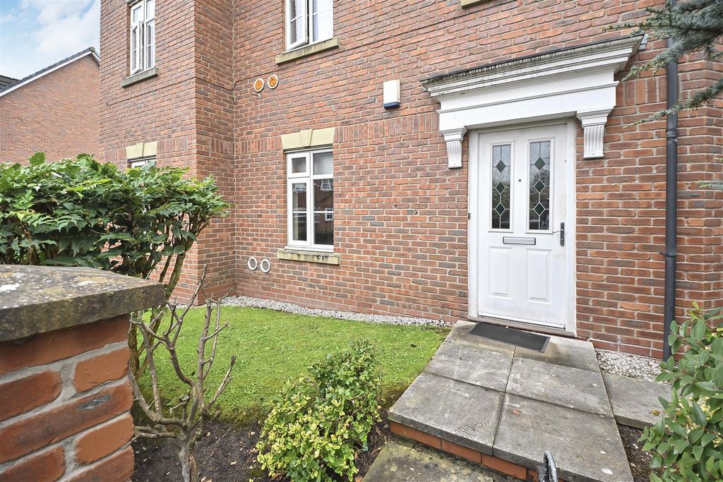 Property photo 2 of 16 Image00008.Jpeg