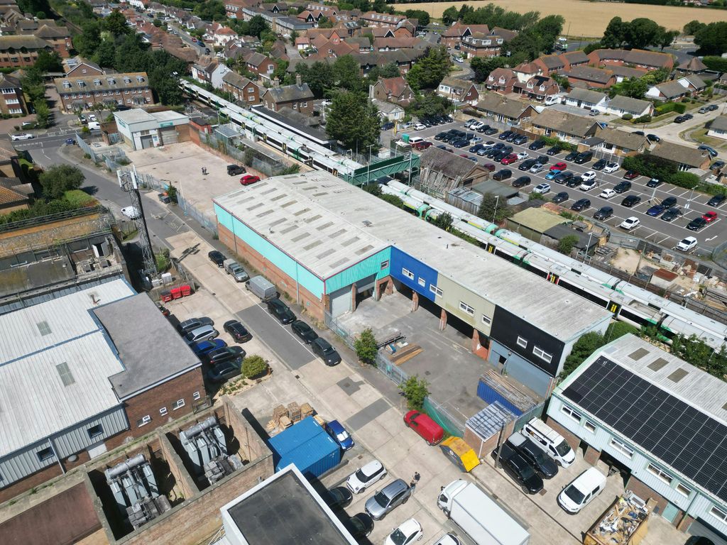 Property photo 3 of 8 Dji_0245.Jpg