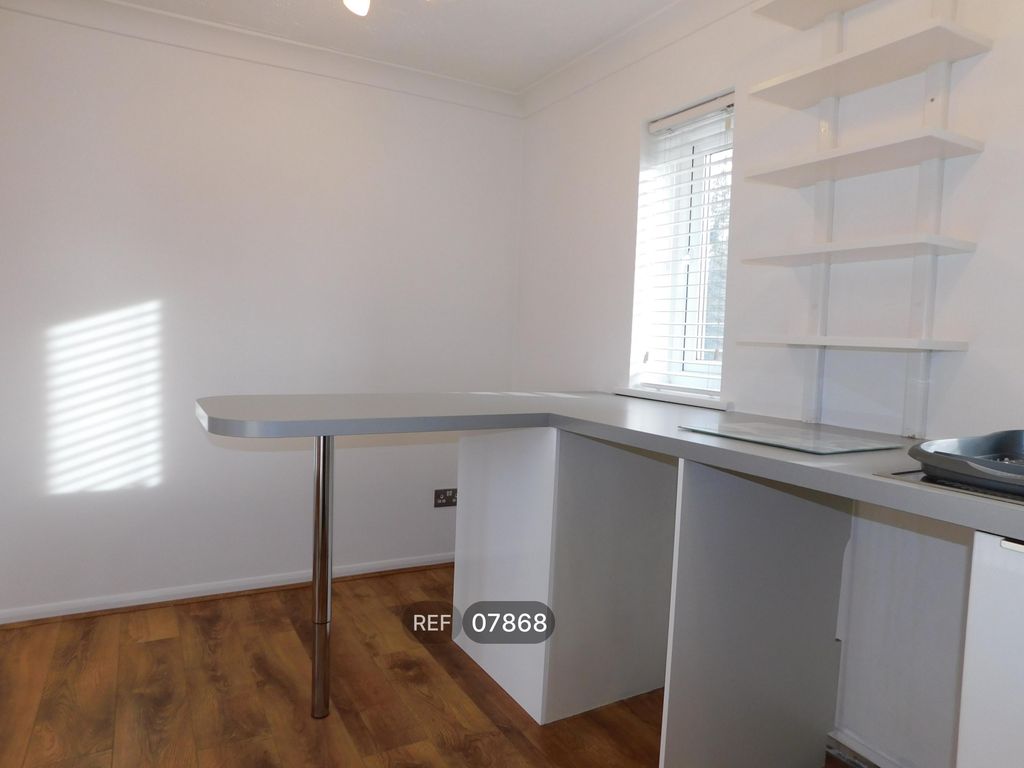 Property photo 3 of 13 Kitchen / Living Area