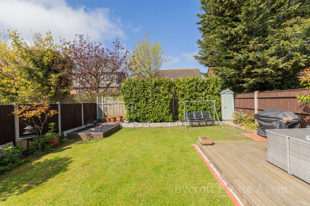 Property photo 3 of 14