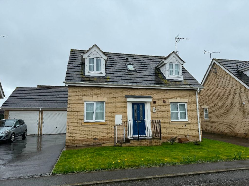 Property photo 2 of 13
