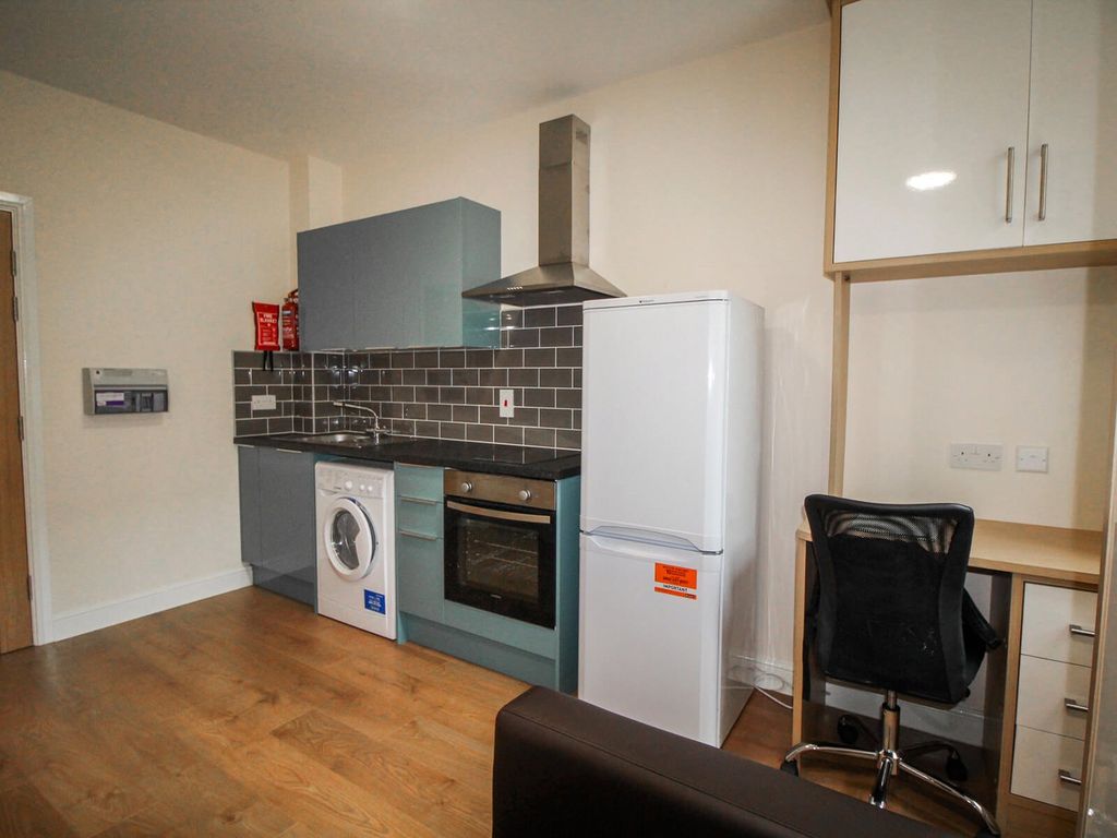 Property photo 3 of 8