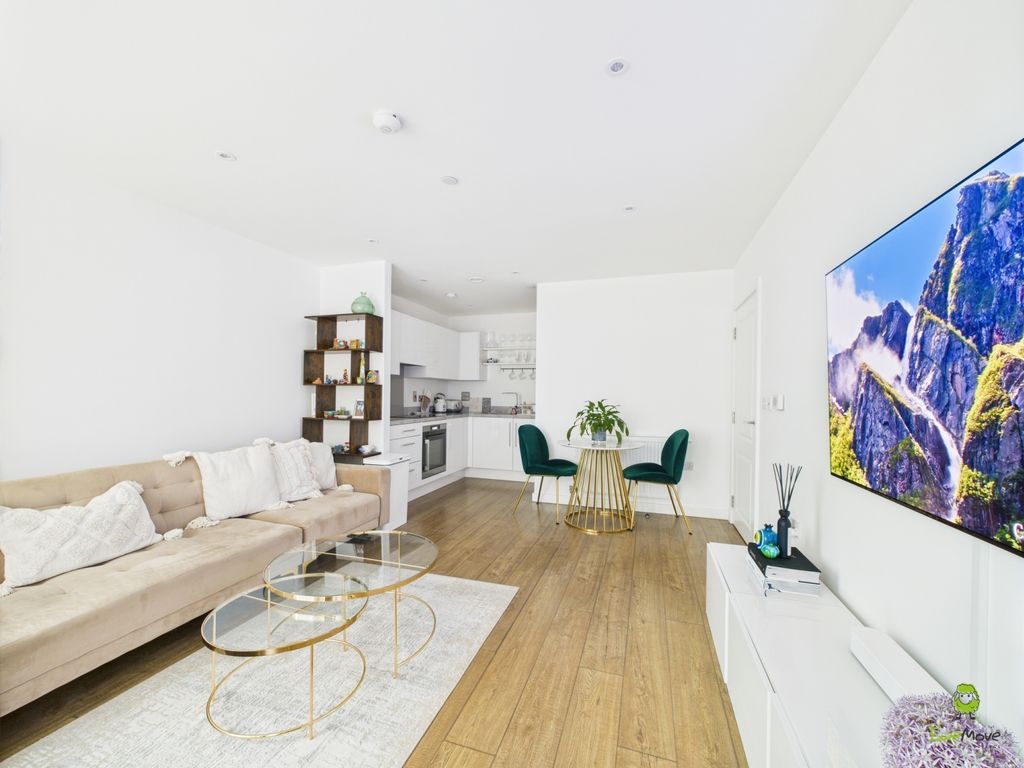 Property photo 3 of 25 Presented By Clinton At Ewemove Bexleyheath And Da