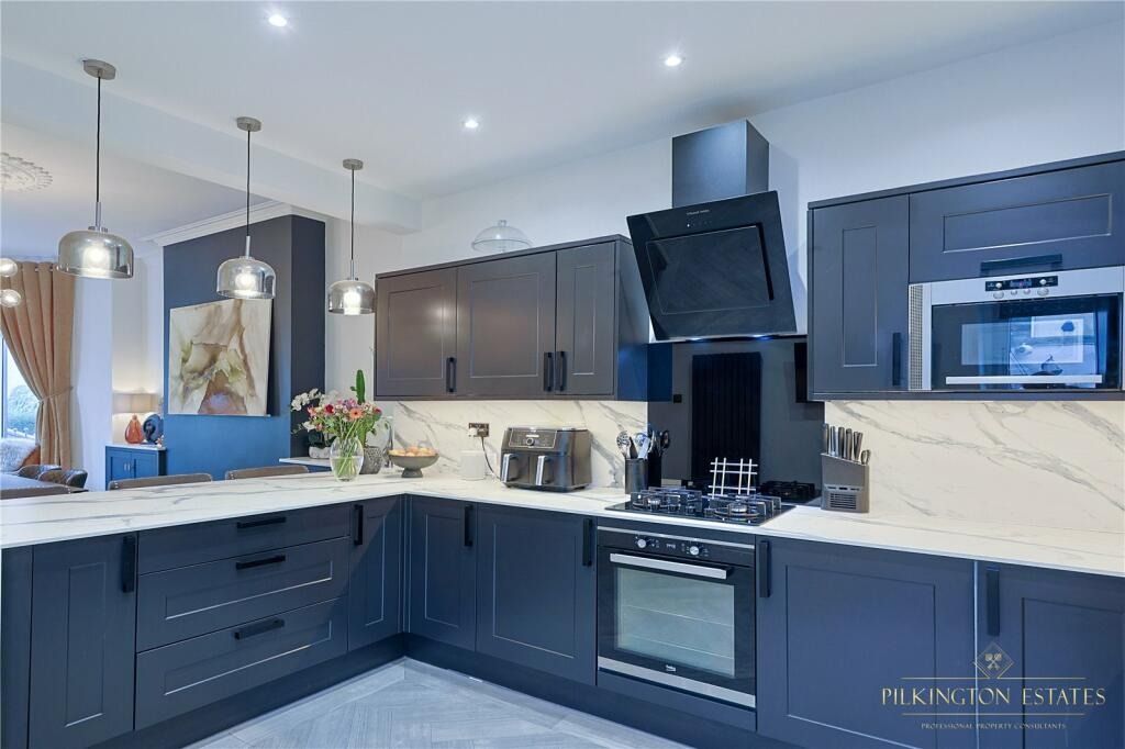Property photo 3 of 18 4294232