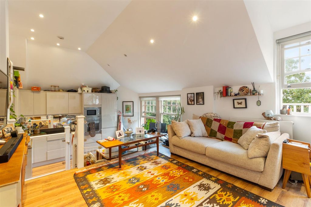 Property photo 1 of 11 1.Jpg