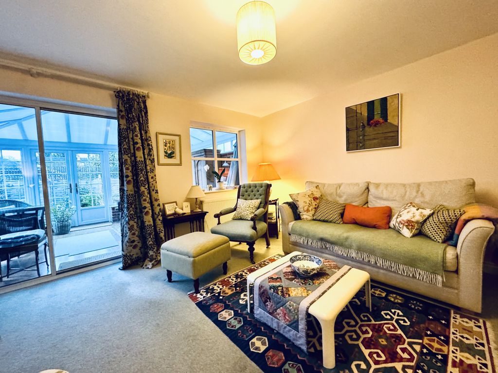 Property photo 3 of 14