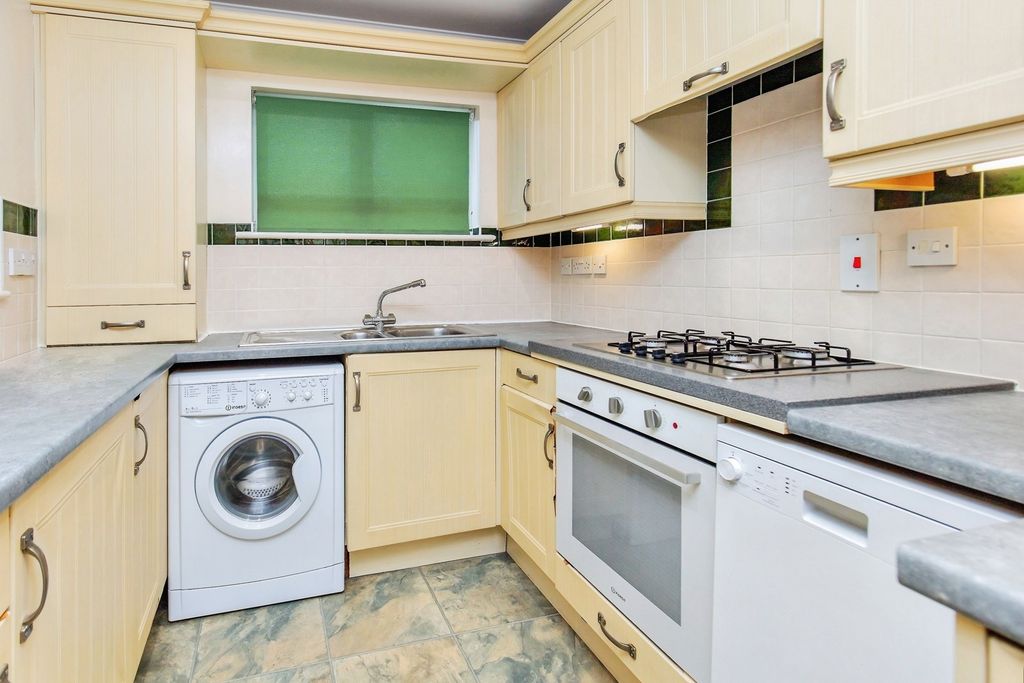 Property photo 2 of 13 Photo