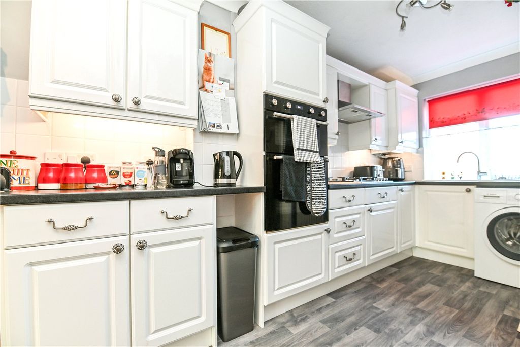 Property photo 3 of 15 Picture No. 05