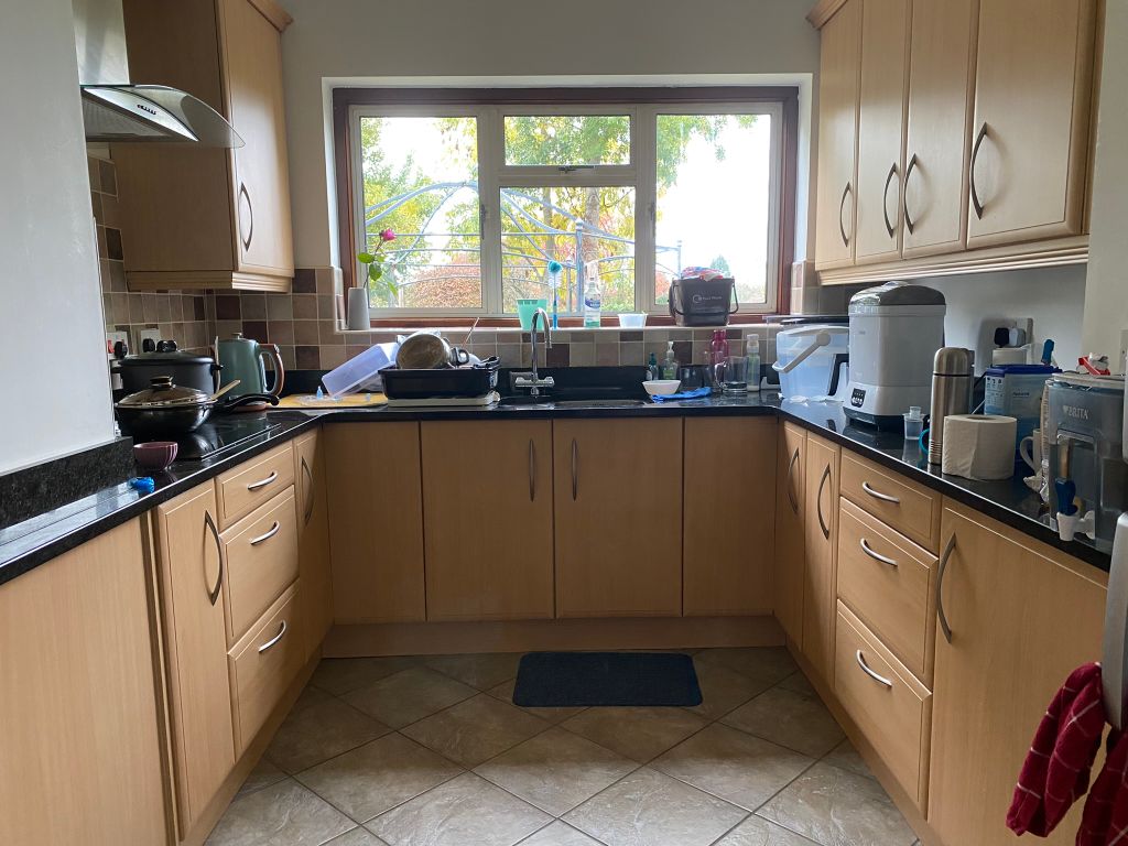 Property photo 2 of 11 Photo 02