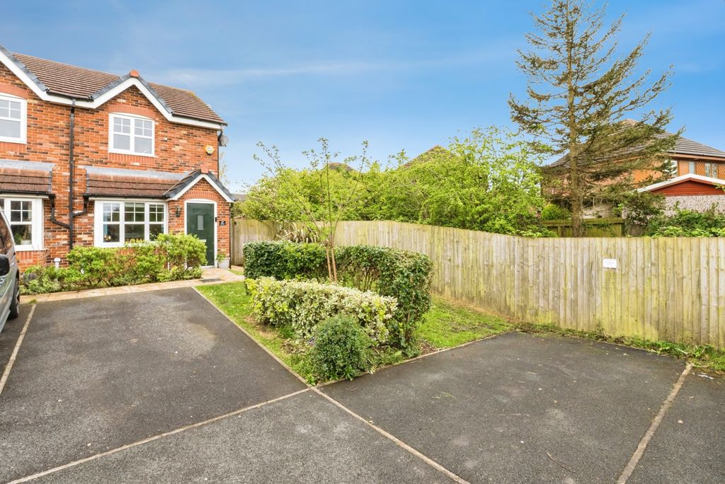Property photo 1 of 10 Pbox-Img.Jpg